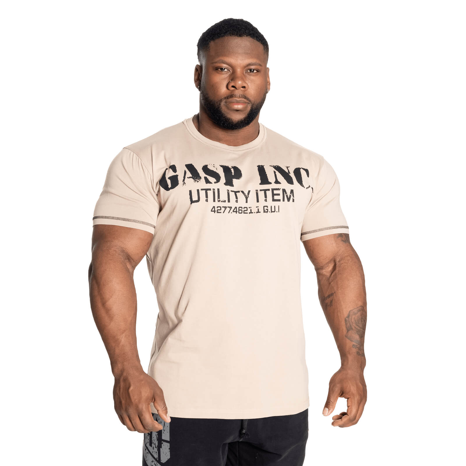 Kolla in Basic Utility Tee, desert, GASP hos SportGymButiken.se