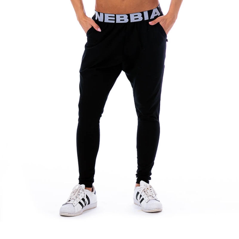 Kolla in Joggers, black, Nebbia hos SportGymButiken.se