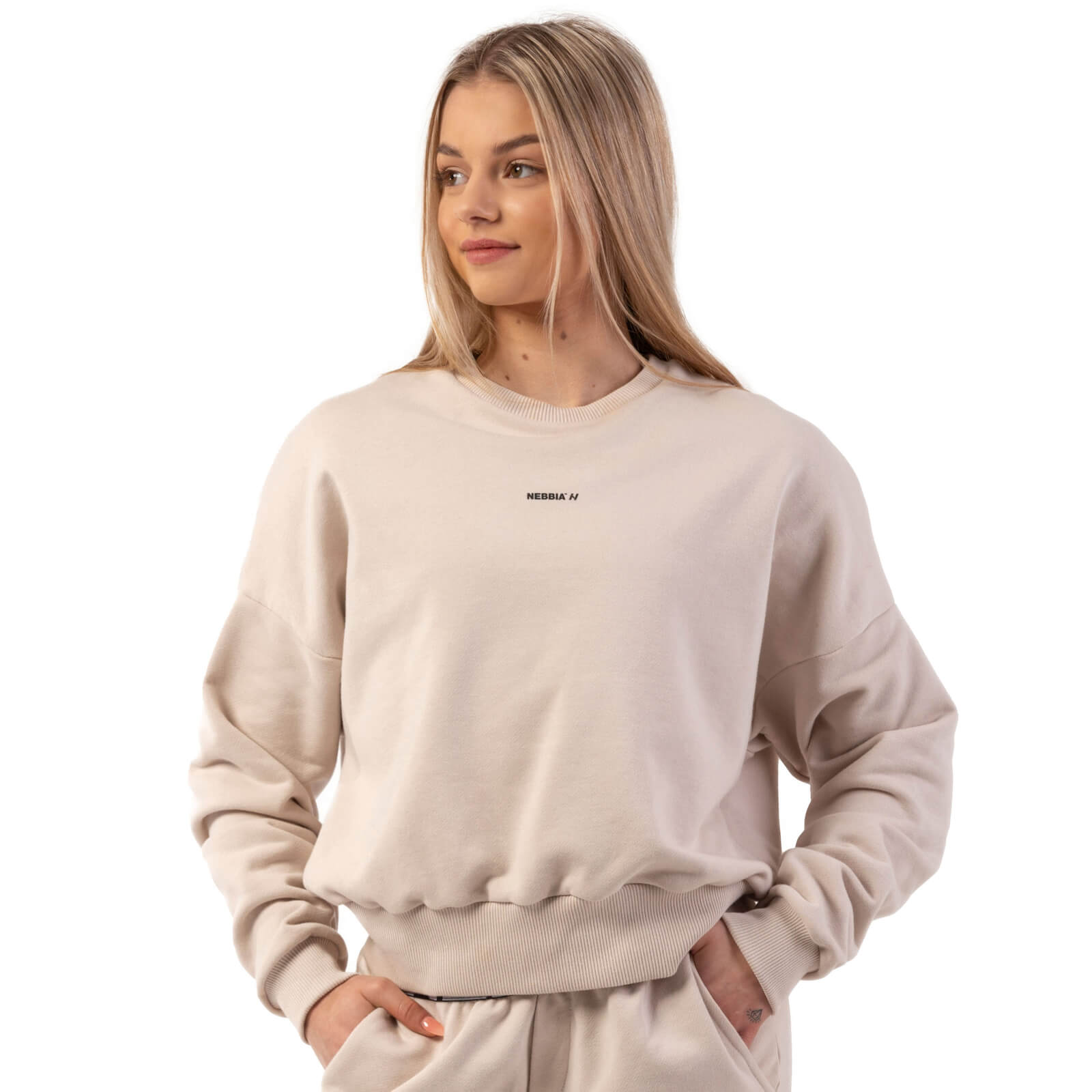 Kolla in Loose Fit Sweatshirt ''Feeling Good'', cream, Nebbia hos SportGymButiken.se