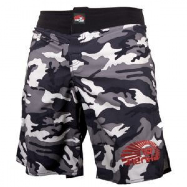 Kolla in Urban Camo Shorts, Kenka hos SportGymButiken.se