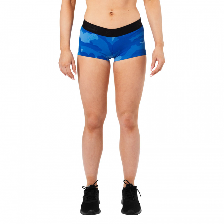 Kolla in Fitness Hotpant, blue camo, Better Bodies hos SportGymButiken.se