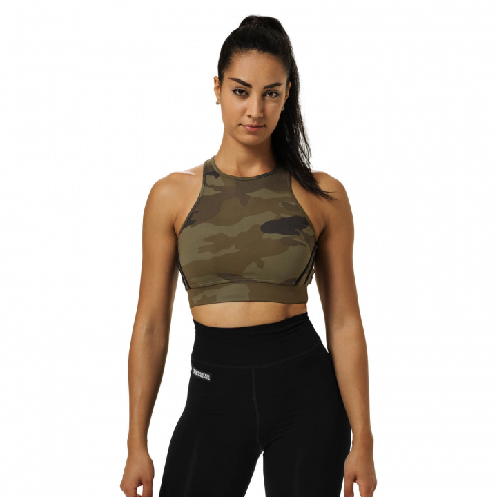 Kolla in Chelsea Halter, dark green camo, Better Bodies hos SportGymButiken.se