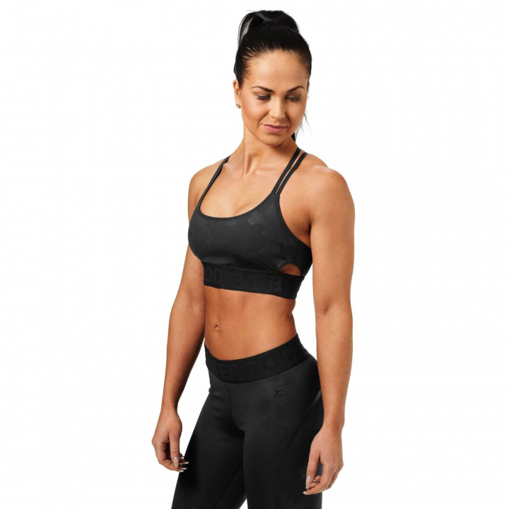 Kolla in Astoria Sports Bra, black camo, Better Bodies hos SportGymButiken.se