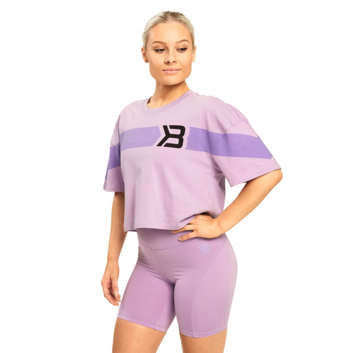 Kolla in Chrystie Tee, lilac, Better Bodies hos SportGymButiken.se