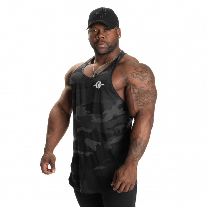 Kolla Essential T-back, dark camo V2, Better Bodies hos SportGymButiken.se