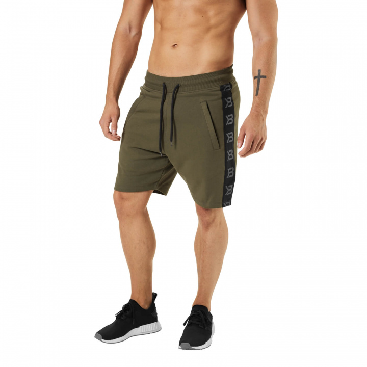 Kolla in Stanton Sweat Shorts, khaki green, Better Bodies hos SportGymButiken.se