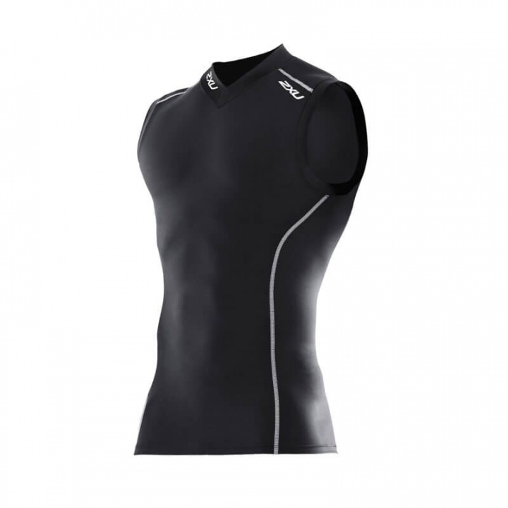 Kolla in Compression Sleeveless Top, black/black, 2XU hos SportGymButiken.se