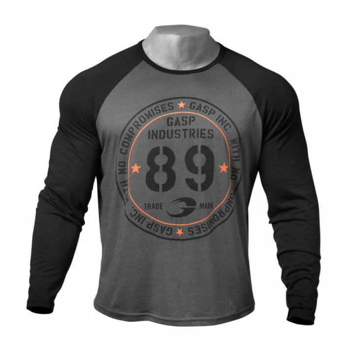 Kolla in Raglan Long Sleeve Tee, dark grey, GASP hos SportGymButiken.se