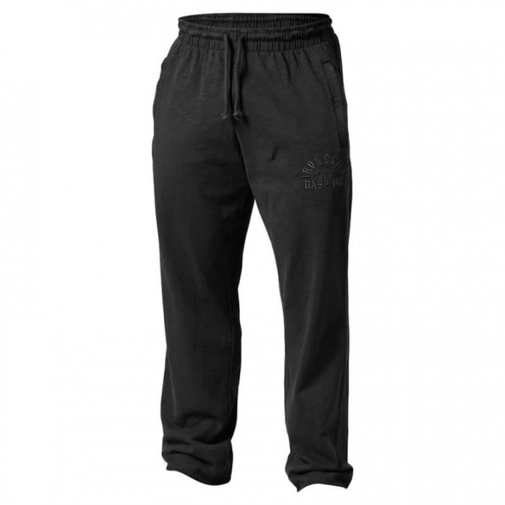 Kolla in Throwback Straight Pant, wash black, GASP hos SportGymButiken.se