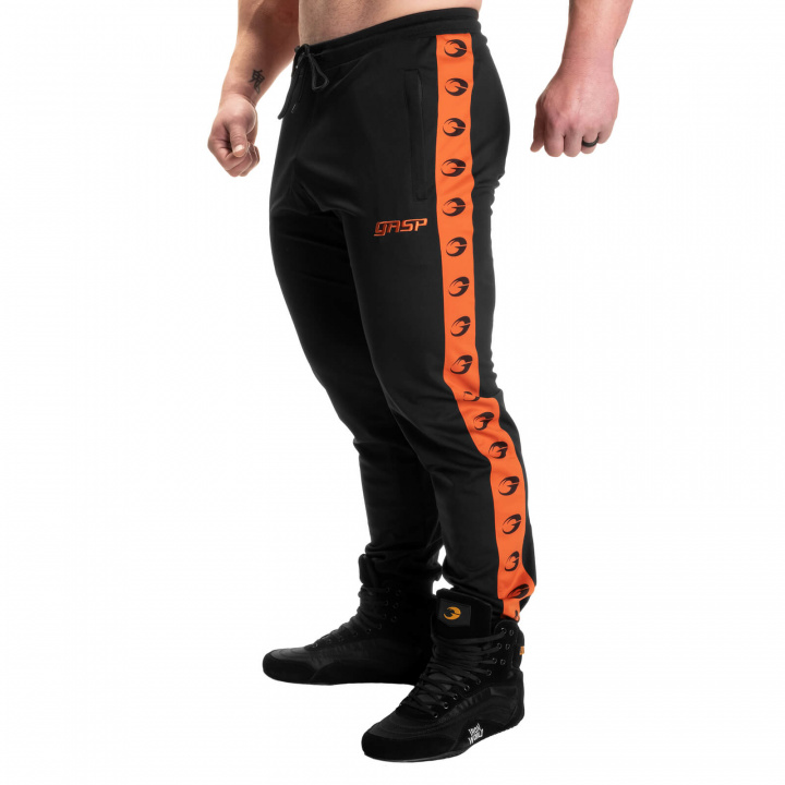 Kolla in Track Suit Pants, black/flame, GASP hos SportGymButiken.se