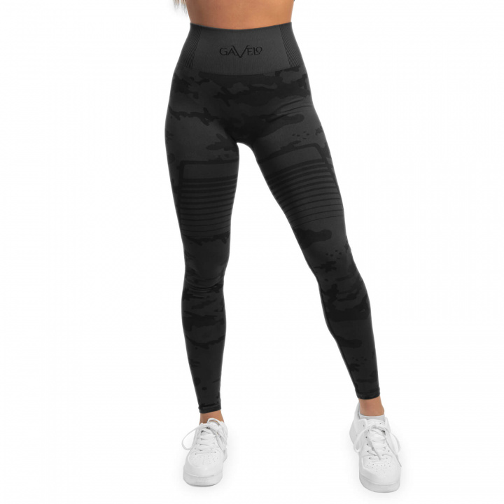 Kolla in Seamless Tights, antracite grey camo, Gavelo hos SportGymButiken.se