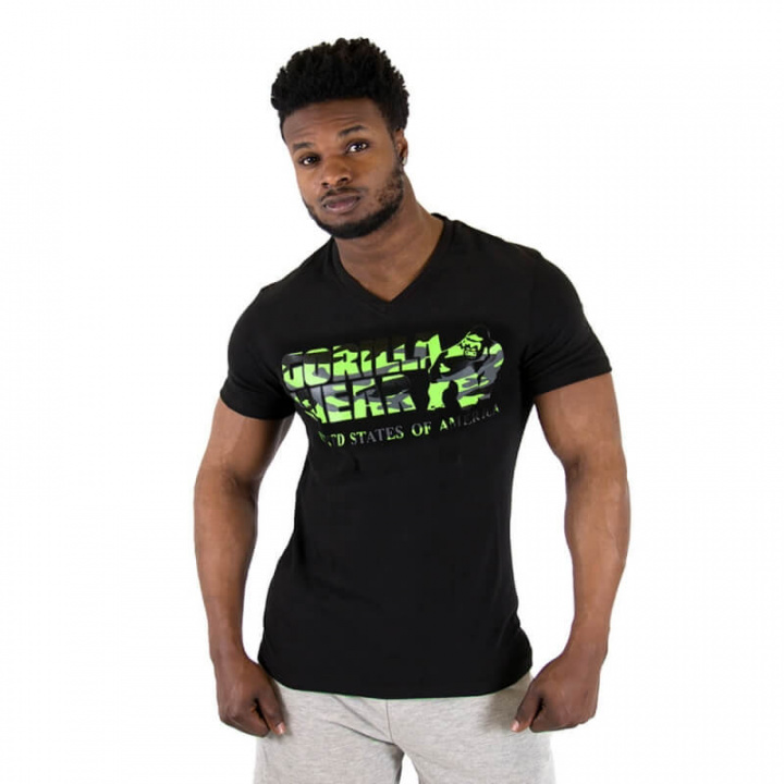 Kolla in Sacramento V-Neck T-Shirt, black/lime, Gorilla Wear hos SportGymButiken