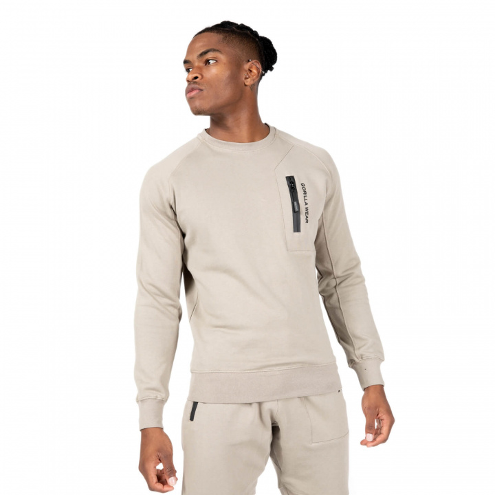 Kolla in Newark Sweater, beige, Gorilla Wear hos SportGymButiken.se