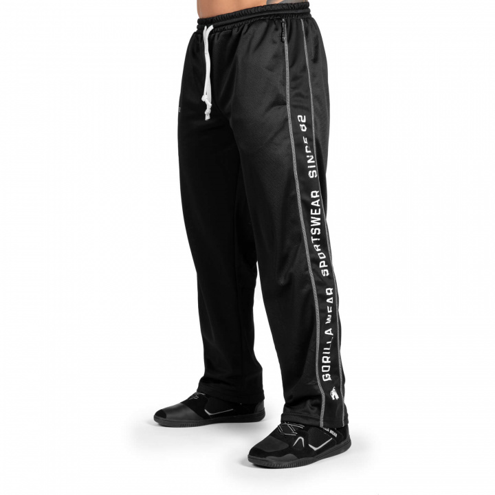 Kolla in Functional Mesh Pants, svart/vit, Gorilla Wear hos SportGymButiken.se