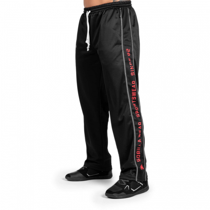 Kolla in Functional Mesh Pants, svart/röd, Gorilla Wear hos SportGymButiken.se