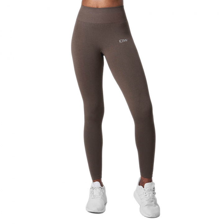 Kolla in Ribbed Define Seamless Tights, dark sand, ICANIWILL hos SportGymButiken