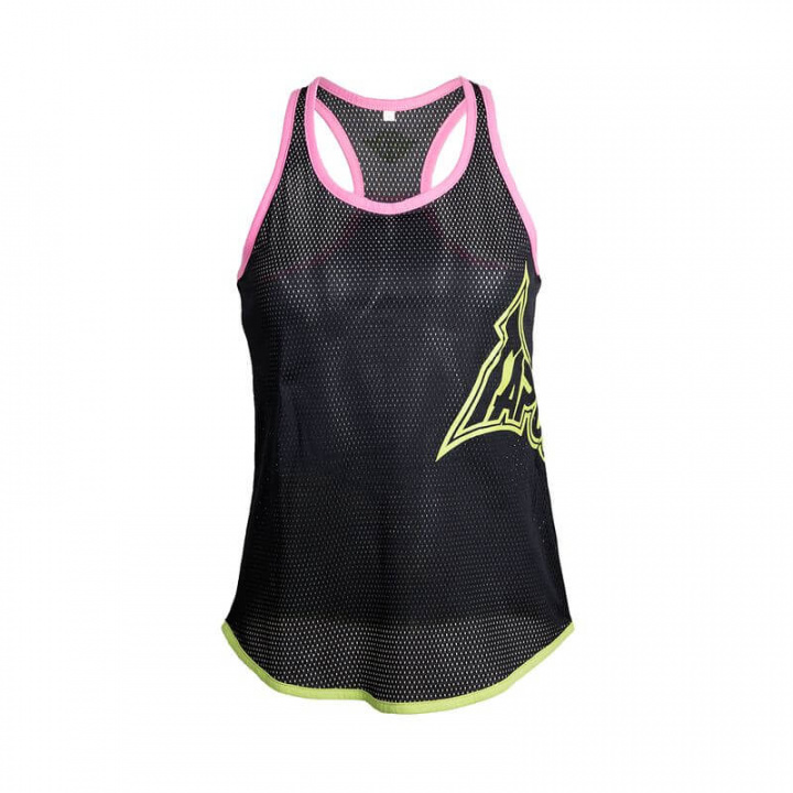 Kolla in Skinny Racer Back T, black, Tapout hos SportGymButiken.se