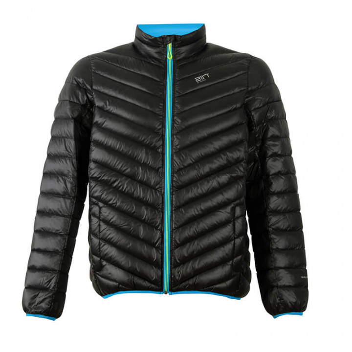 Kolla in Stöllet Light Down Jacket, black, 2117 hos SportGymButiken.se